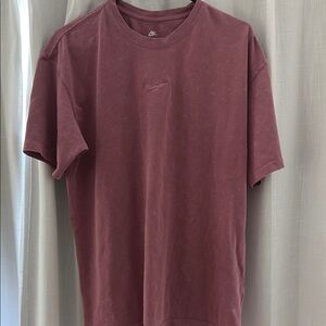 Nike Men's Washed mauve color tee